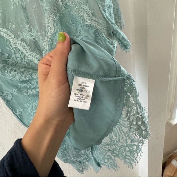 Lulus Pure Genius Sheer Sage Green Lace Top S - Picture 8 of 9